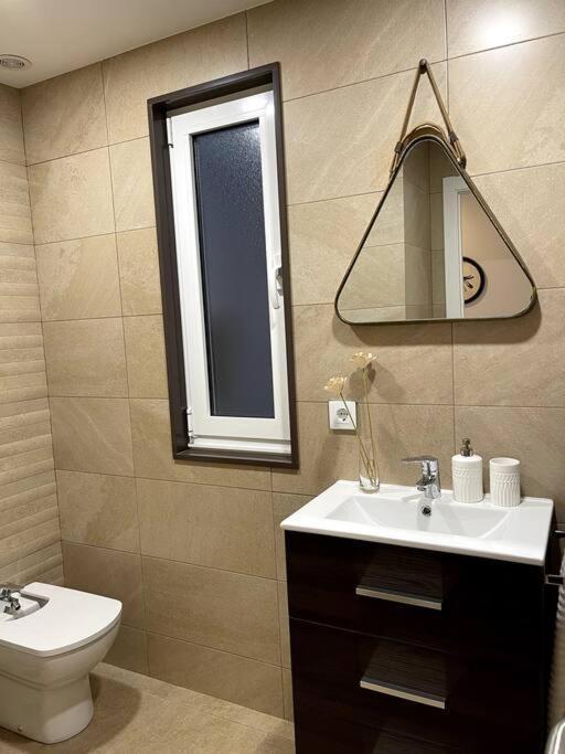 Apartmán Piso En El Centro De Ferrol Recien Reformado. Exteriér fotografie